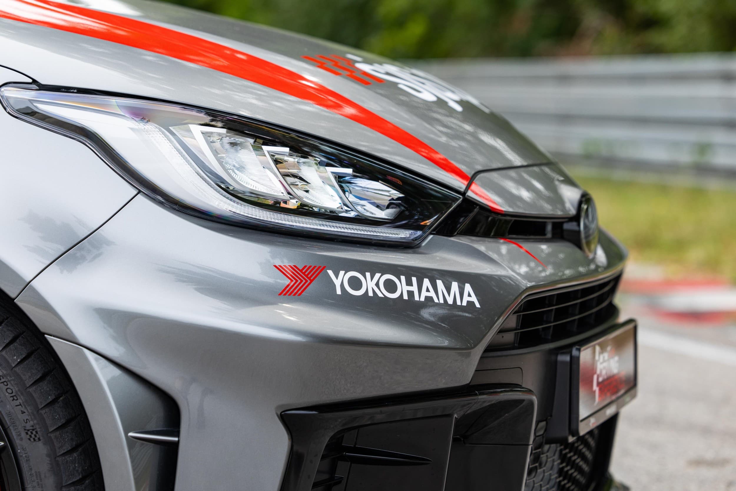 Jazda Toyotą GR Yaris | 2 okrążenia | Wiele Lokalizacji | Wyjątkowy Prezent