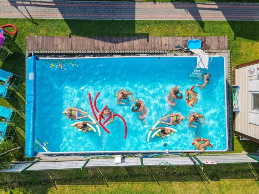 Rekreacyjny Glamping (1 Noc, 1-5 Osób) | Holiday Park | Zator