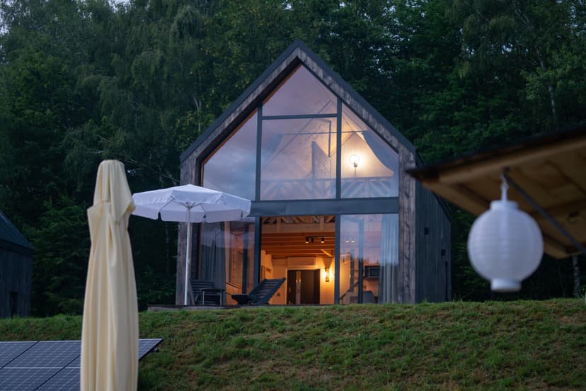 Romantyczny Pobyt w Domku w Bieszczadach (3 Noce, 2 Osoby) | Dolina Gwiazd | Zawadka