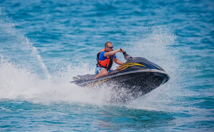 Jazda Skuterem Wodnym (30 minut) | Hel