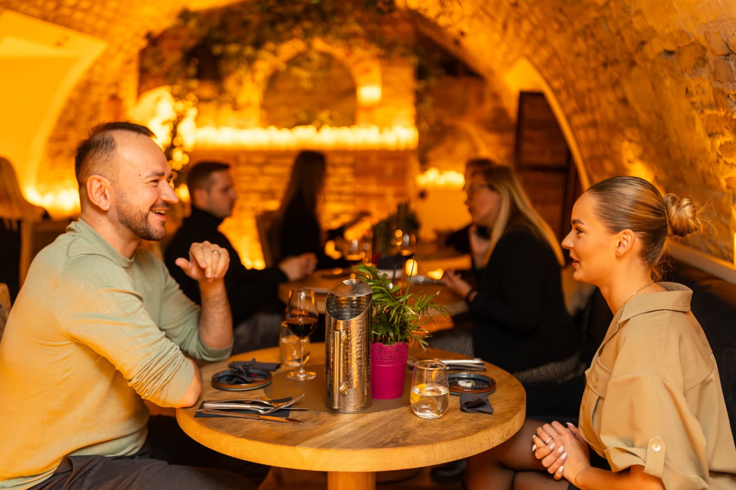 Candlelit Dinner - Kolacja wśród Tysiąca Świec dla Dwojga | Katowice | Wyjątkowy Prezent