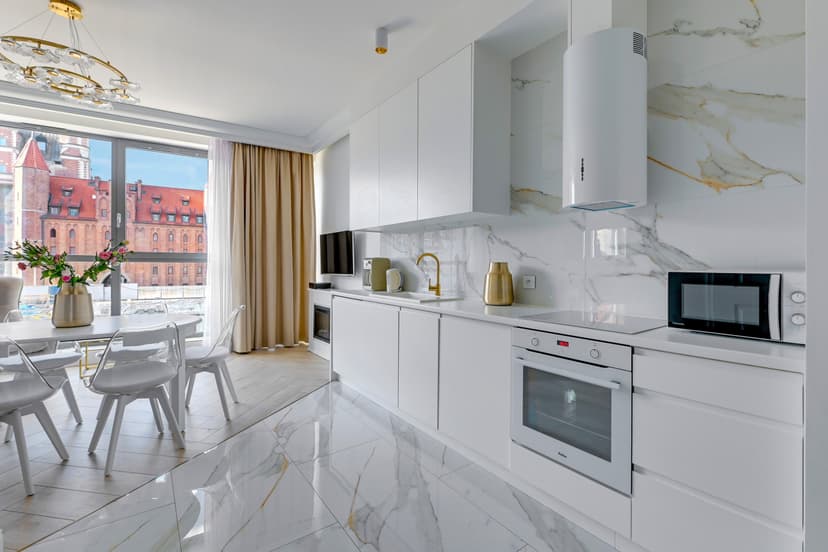 Wyjątkowy Pobyt w Apartamencie z Widokiem na Motławę (4 Noce, 1-6 Osób) | Lion Apartments | Gdańsk