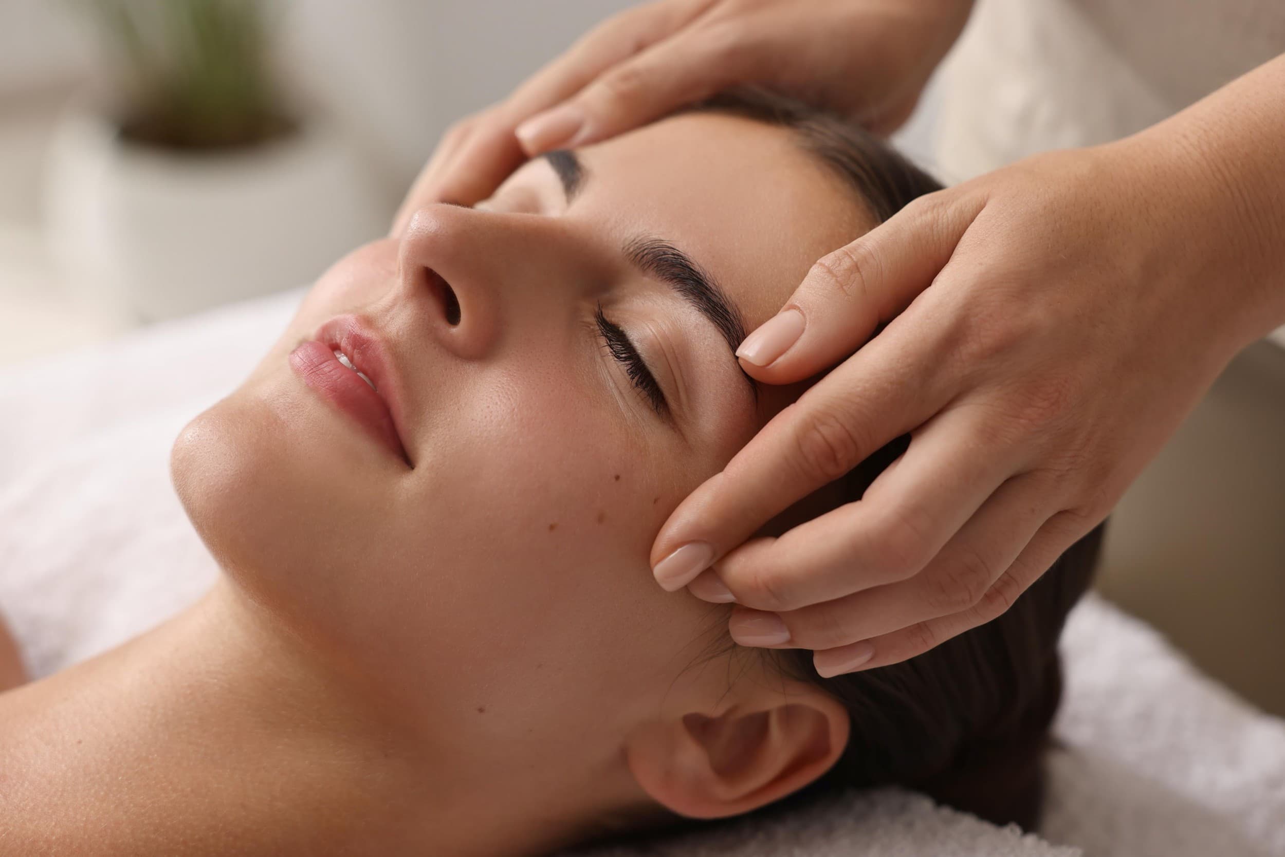 Relaksujący Rytuał SPA "Royal Essence" | Luboń | Wyjątkowy Prezent