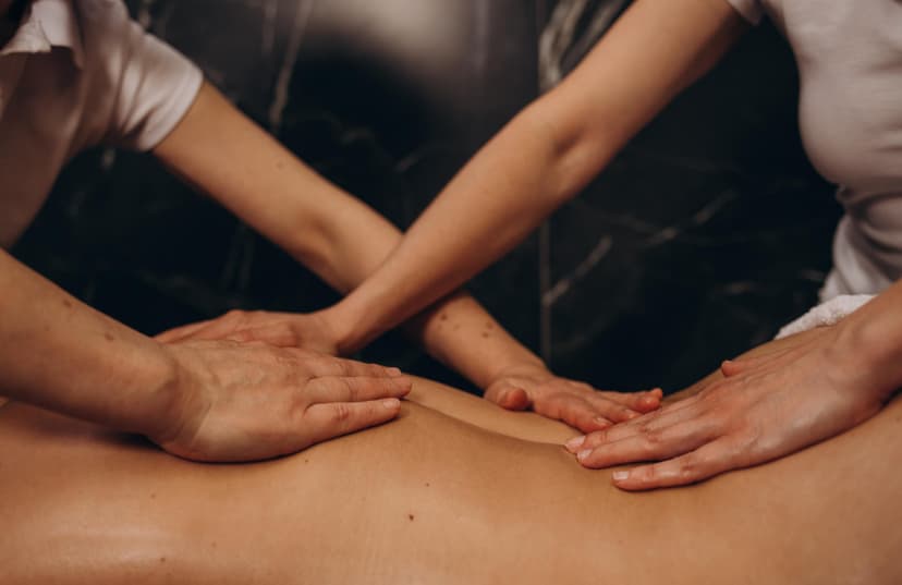 Masaż na Cztery Ręce (60 minut) | Poznań