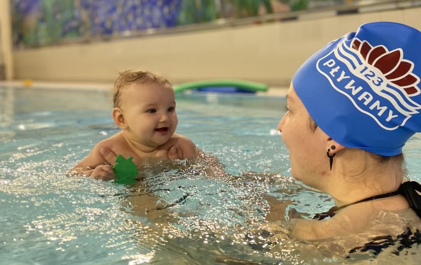 Nauka Pływania dla Niemowląt | Warszawa