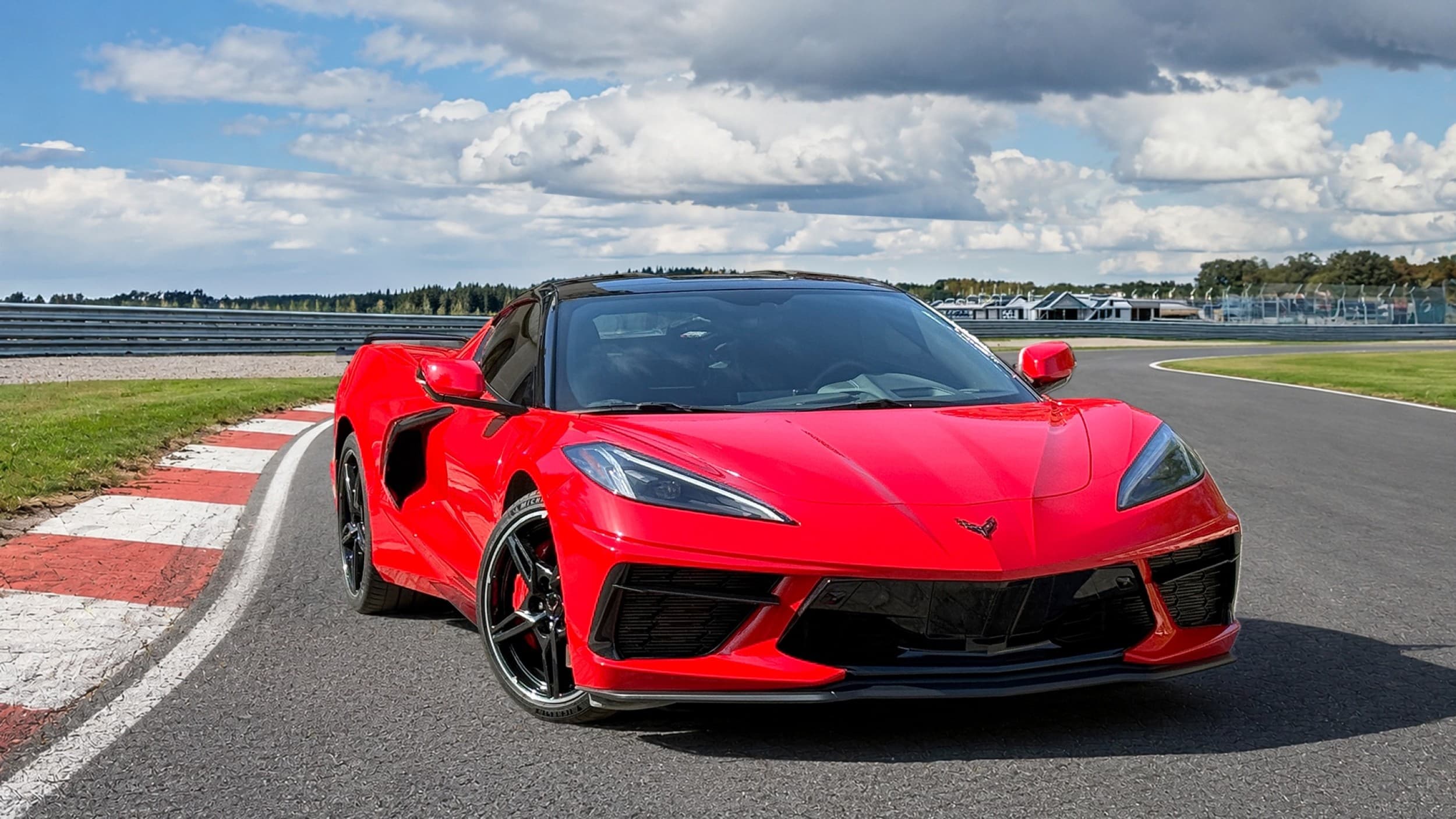 Jazda Chevrolet Corvette C8 | 1 okrążenie | Tor Główny Poznań | Wyjątkowy Prezent